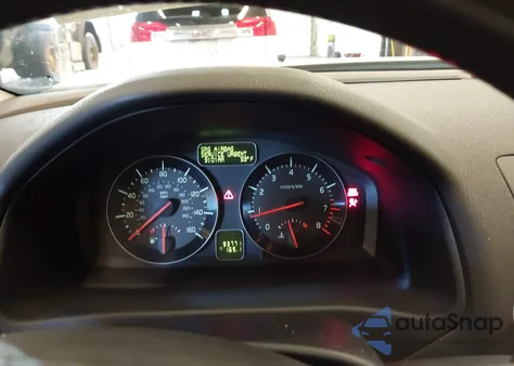 2012 Volvo C30 T5 from USA, damaged, VIN YV1672MK4C2280702